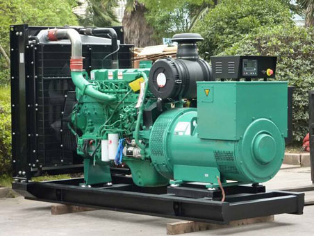 武宣710kw康明斯柴油发电机组